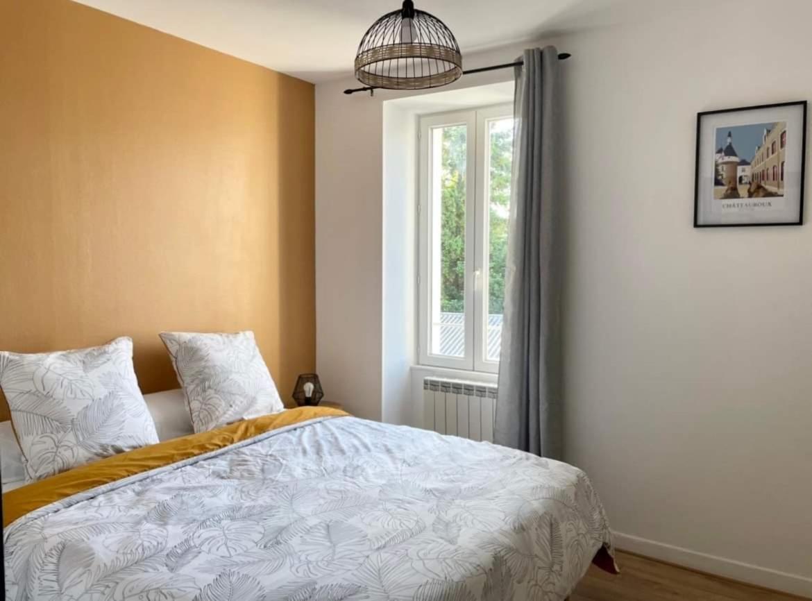 Les Rives Du Chateau Apartment *
